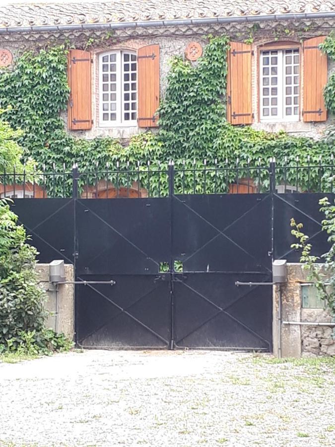 La Medeenne Alairac Exteriér fotografie