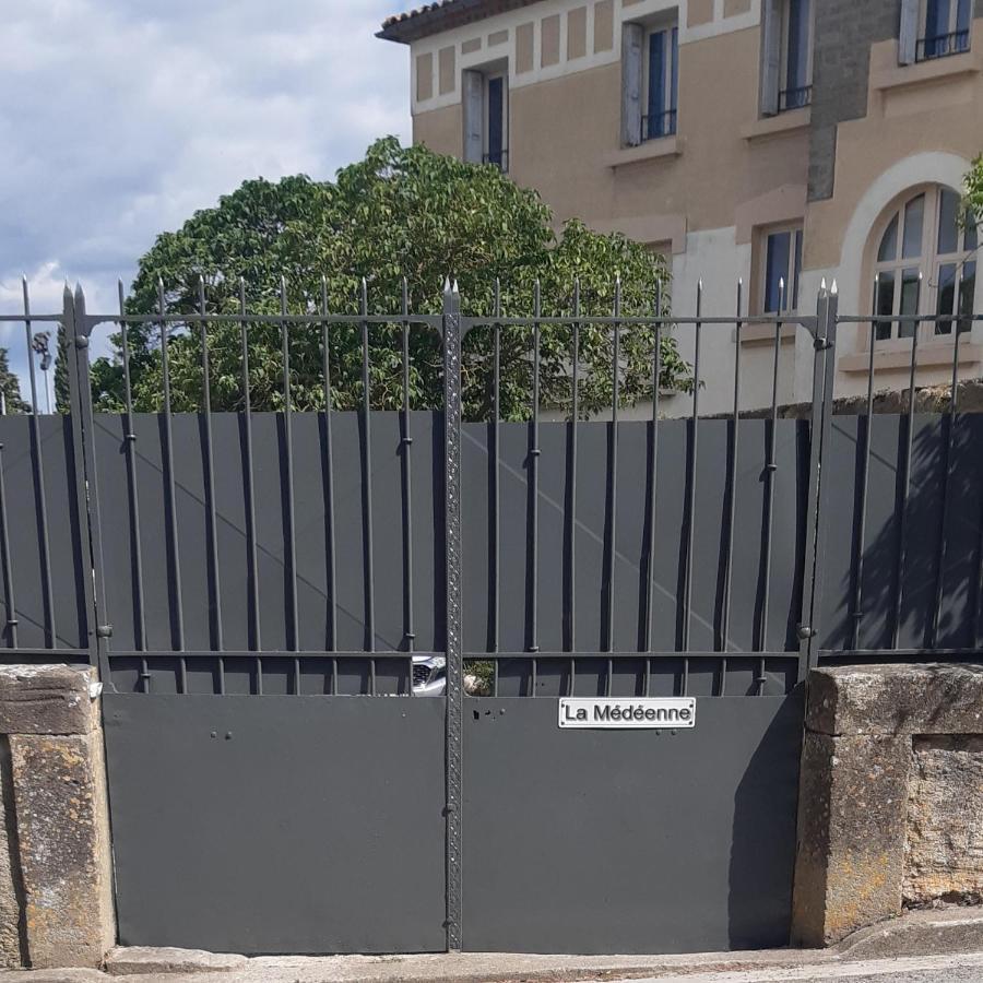 La Medeenne Alairac Exteriér fotografie